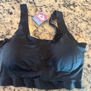 Seamless Black Bra